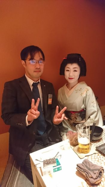 呑ませ上手で盛り上げ上手な芸姑さん