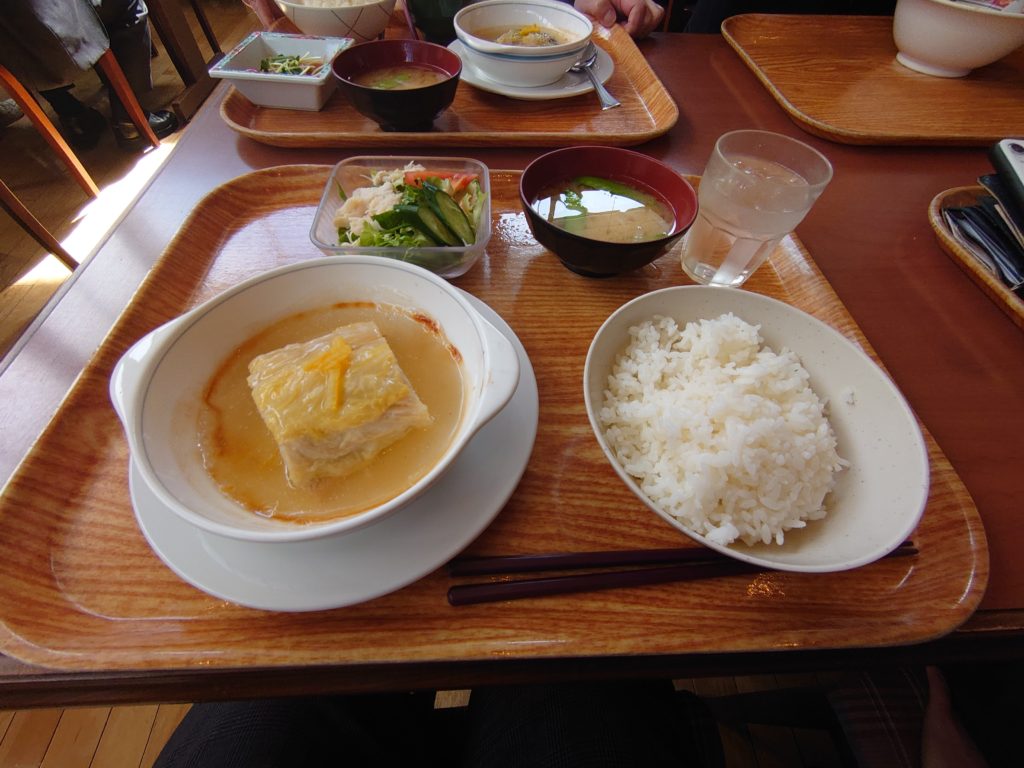 昼食