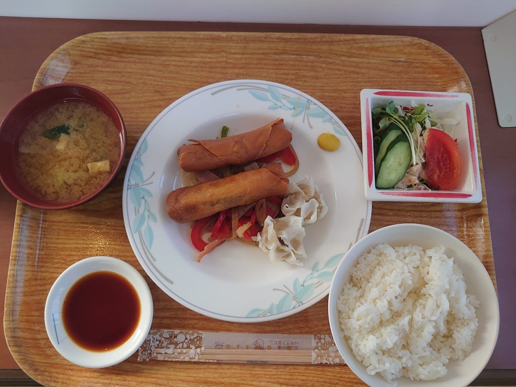 お昼ご飯