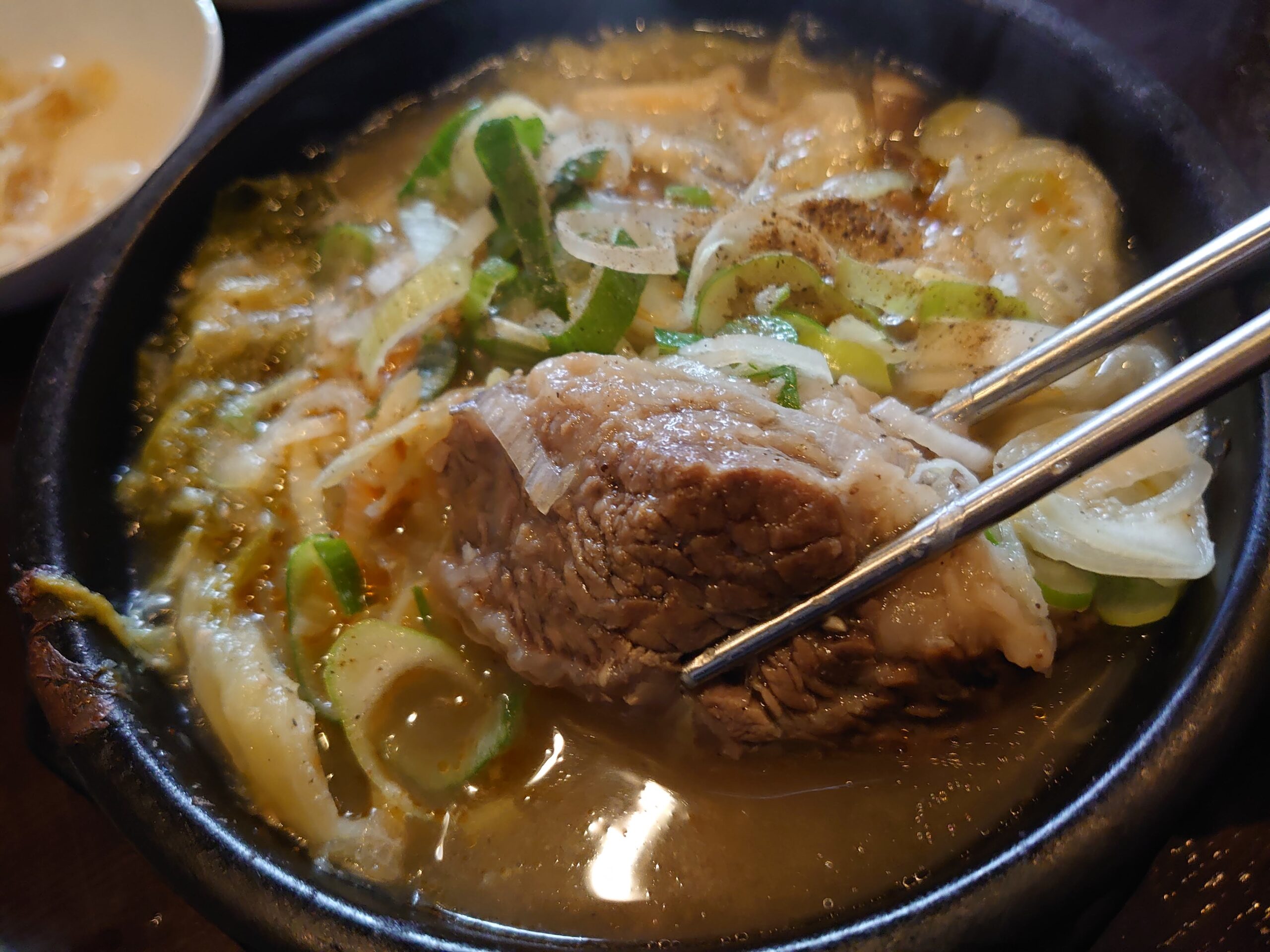 ヤンピョンヘジャンのカルビウゴジタン